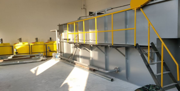 氣浮機(jī)介紹，有關(guān)溶氣氣浮和平流式溶氣氣浮機(jī)的詳細(xì)分類