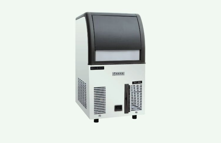 小型方塊制冰機(jī)多少錢(qián)一臺(tái)?。ㄖ票鶋K機(jī)器多少多錢(qián)）